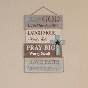 Wall decor religion sign